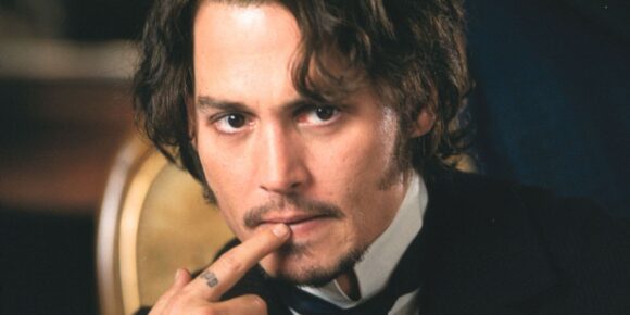 O filme de terror de Johnny Depp que foi chamado de 'sem graça' retorna ao streaming