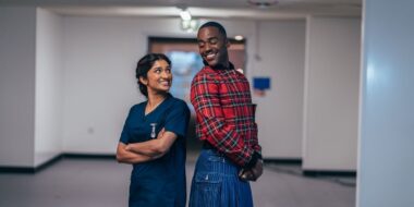Produtora de Doctor Who defende Ncuti Gatwa e Jodie Whittaker