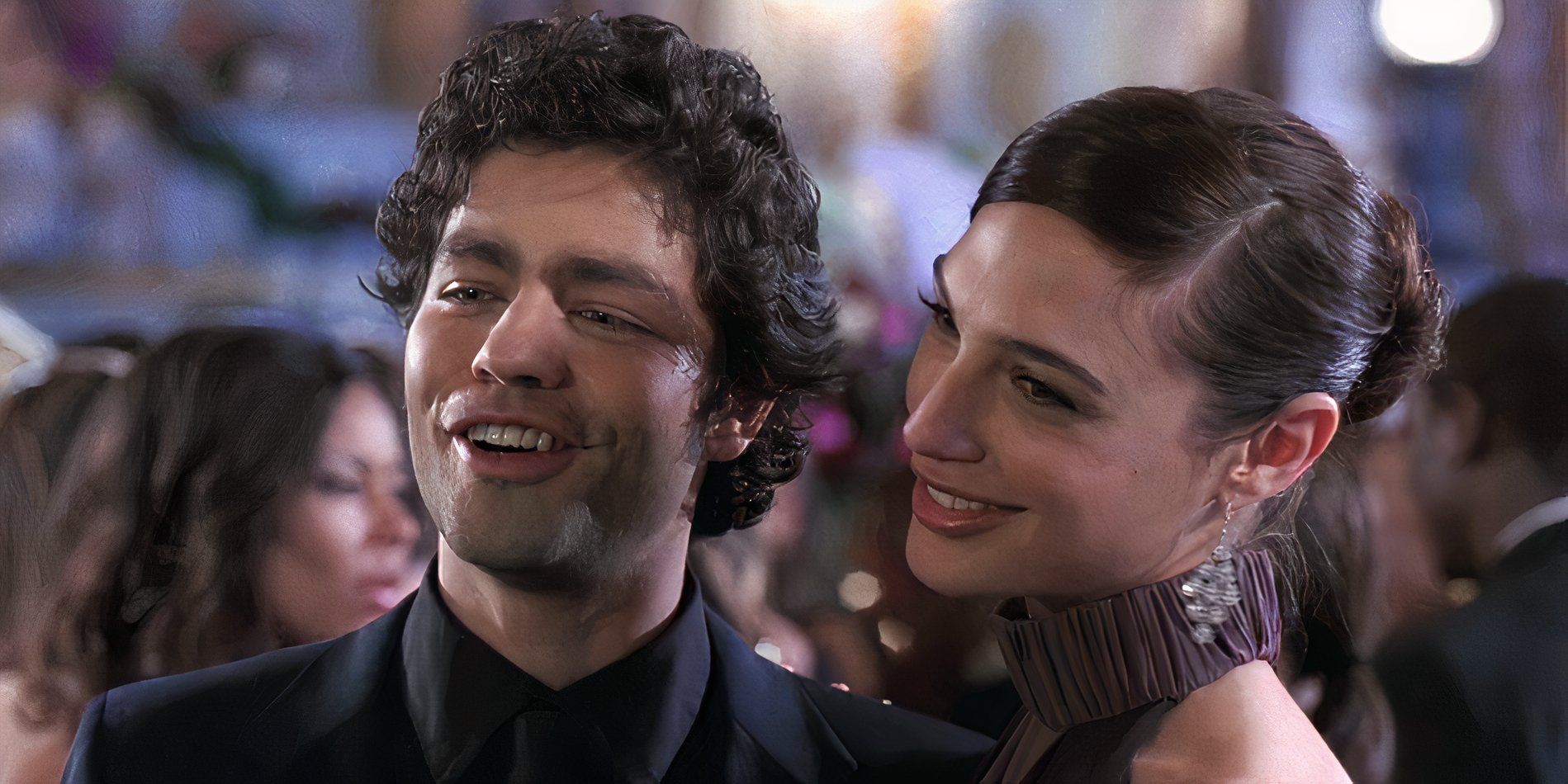 Gal Gadot and Adrian Grenier standing together when they were young