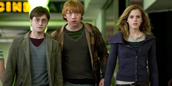 Morre Adrian Rawlins, ator de Harry Potter, aos 81 anos
