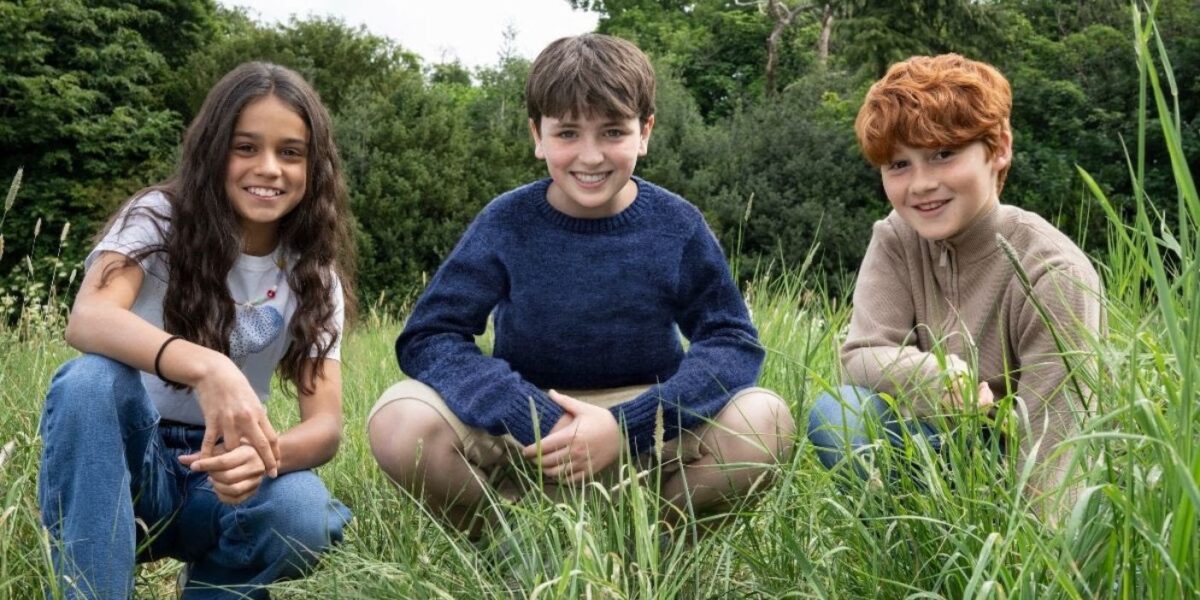 Família Weasley completa elenco da série de Harry Potter