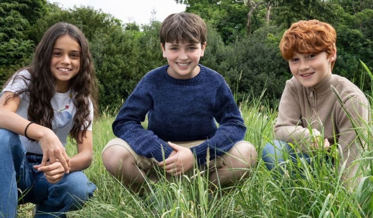 Família Weasley completa elenco da série de Harry Potter