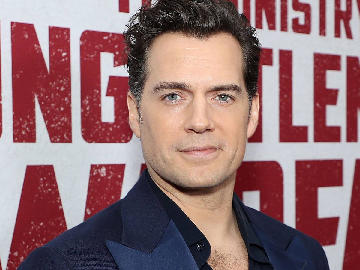 Henry Cavill como James Bond? Atores dão força ao rumor