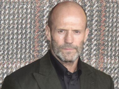 Assista Meg 2: O Abismo Grátis! Jason Statham em Tubi