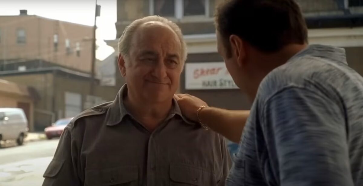 Jerry Adler, astro de Sopranos, morre aos 96 anos