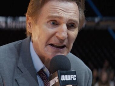 Liam Neeson em cena deletada de The Naked Gun