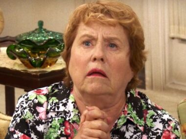 Final de It's Always Sunny: homenagem de Lynne Marie Stewart