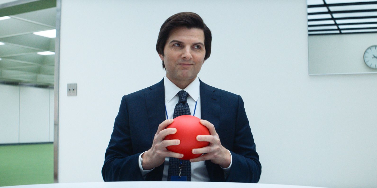 O futuro de Mark após o final da 2ª temporada de Severance: 'Você não pode assumir nada'