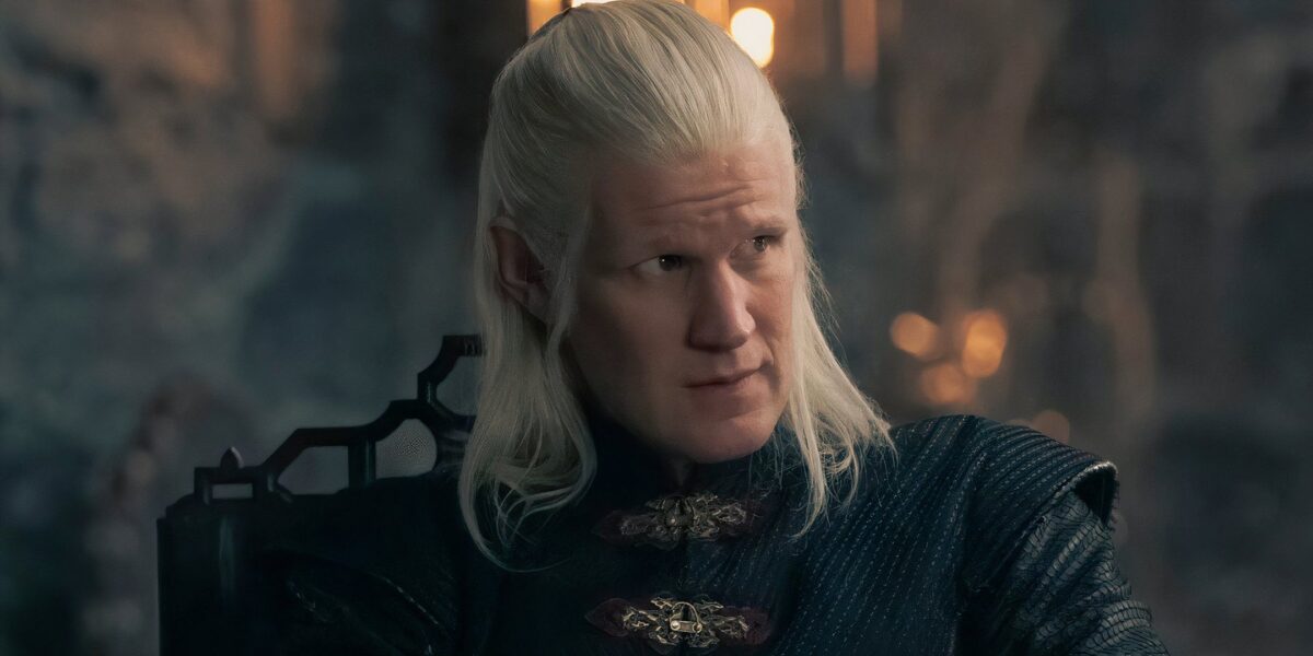 Matt Smith compara visual de 'Caught Stealing' a Daemon Targaryen