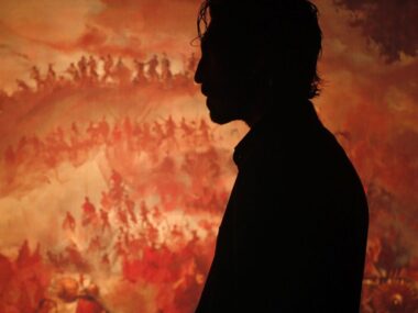 Monkey Man: Sucesso de Dev Patel Conquista o Streaming