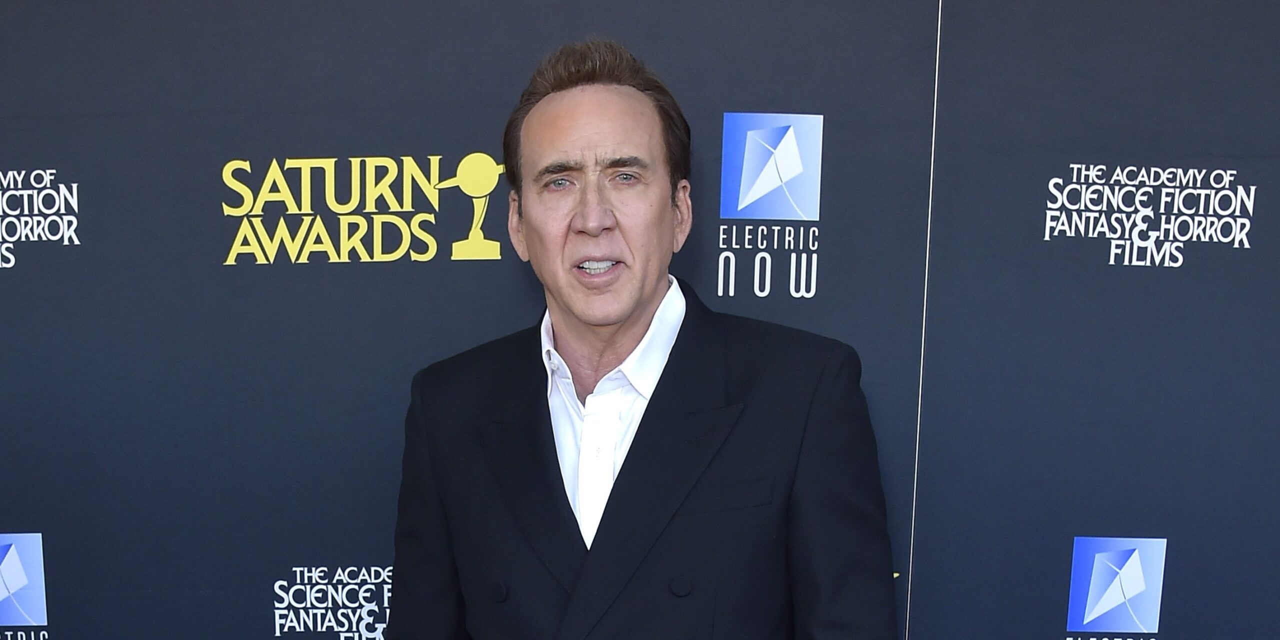 Nicolas Cage em novo terror: Trailer arrepiante de 'The Old Way'
