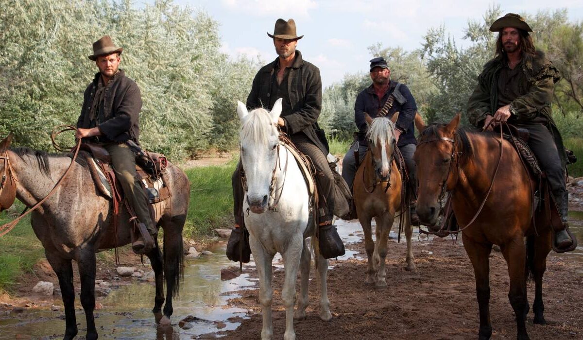 The Gorge: O faroeste que impulsionou a carreira do diretor de The Long Walk