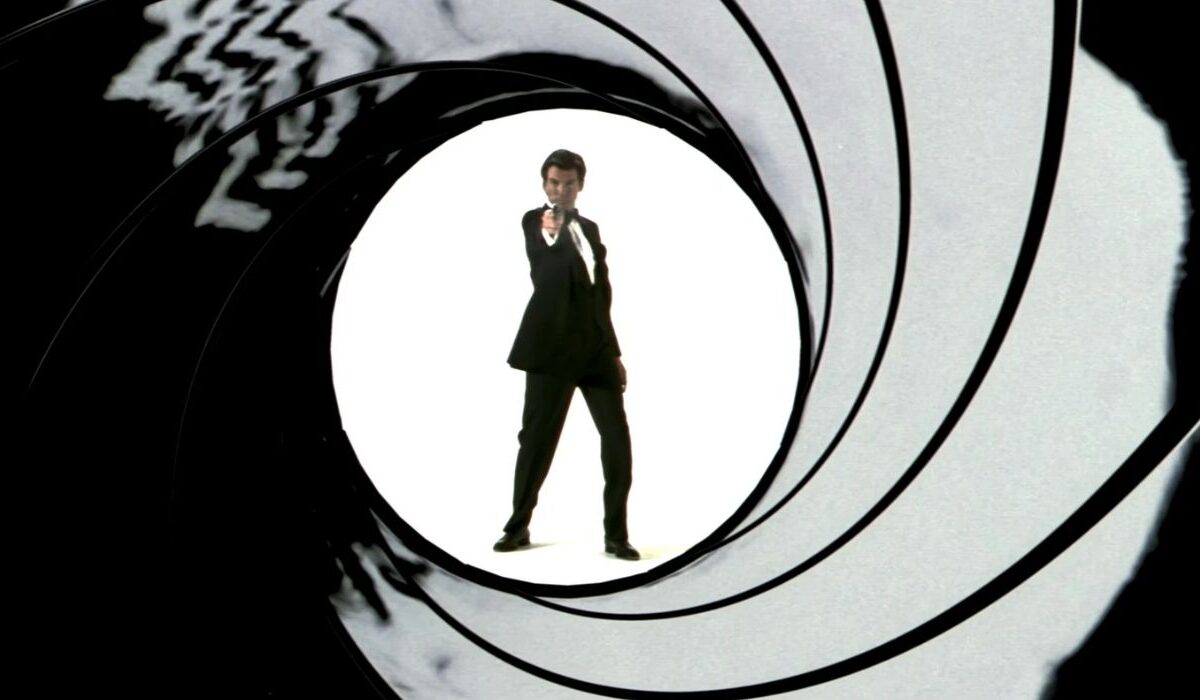Pierce Brosnan pode voltar como James Bond em reboot de Denis Villeneuve?