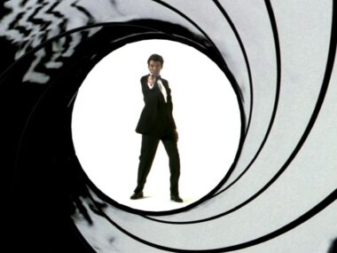 Pierce Brosnan pode voltar como James Bond em reboot de Denis Villeneuve?