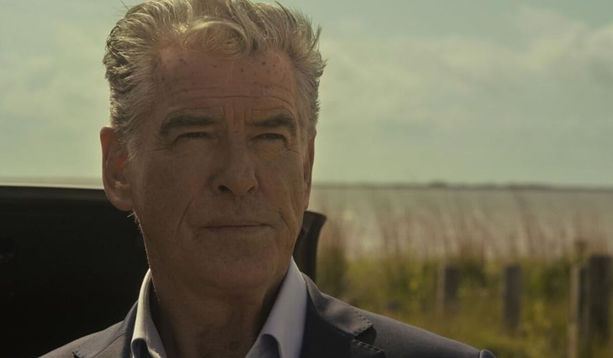 Pierce Brosnan: Elevando 'The Tailor of Panama' acima da média