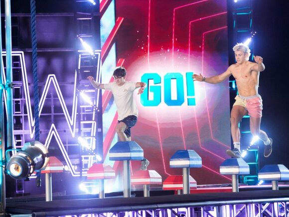 Kai Beckstrand Vence o American Ninja Warrior, mas quase perde!