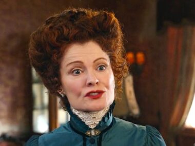 Ghosts 3ª Temporada: Revelação da Morte de Hetty Comove Atriz