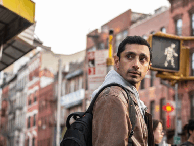 Riz Ahmed em 'Relay': Suspense e Ação em Alta Voltagem