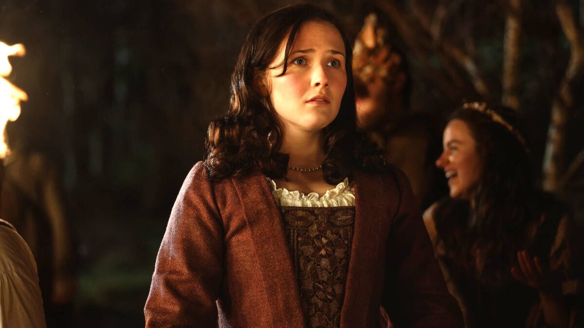 Coração Partido em Outlander: Atriz Comenta Beijo do Episódio 5