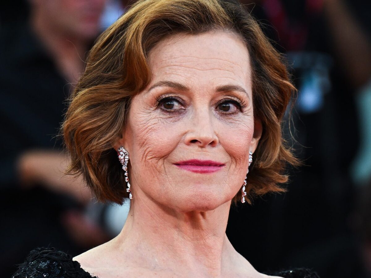 A personagem de Sigourney Weaver em Star Wars: o que a Lucasfilm falhou com Poe Dameron