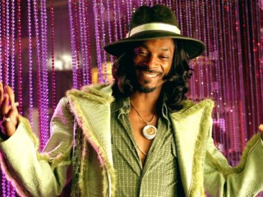 Snoop Dogg e a Representação LGBTQ+ em seus Filmes: Um Erro de Visão