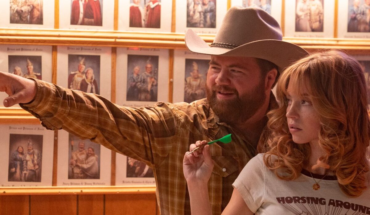 Sydney Sweeney em 'The Gorge': Um faroeste que decepciona