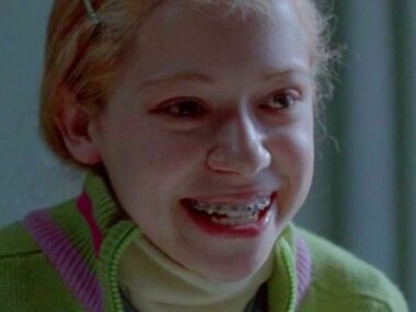 Tatiana Maslany: Uma performance arrepiante em sequência de terror
