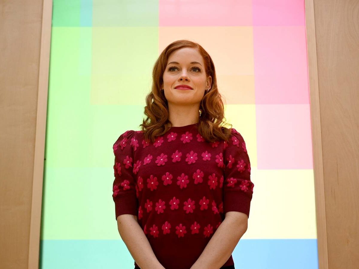 Jane Levy: A Conexão Surpreendente entre ‘Ghosts’ e ‘Hazbin Hotel’