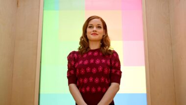Jane Levy: A Conexão Surpreendente entre ‘Ghosts’ e ‘Hazbin Hotel’