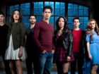 Nina Dobrev e Tyler Posey em Rom-Com Quente