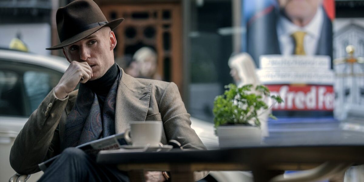 Sucesso de crítica: Eddie Redmayne em 'O Dia do Chacal'