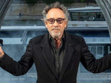 Tim Burton e seu retorno ao terror: após decepção de US$ 353 milhões, um novo projeto chega