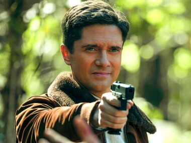 Criador de The Waterfront responde ao cancelamento apesar do sucesso