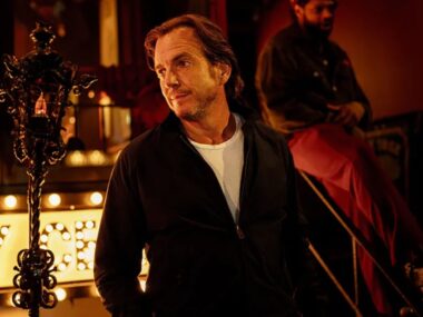 Will Arnett em Stand-Up: Trailer de 'Is This Thing On?'