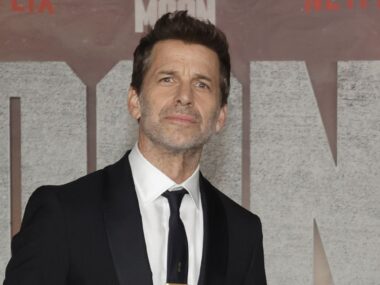 Rebel Moon: Snyder Realiza Projeto Pessoal com Estrelas do Filme