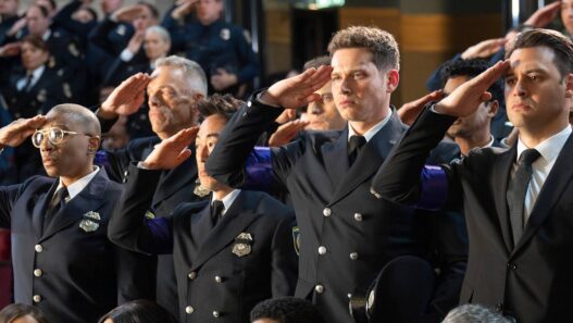 9-1-1: Temporada 9 não será de luto contínuo, afirma criador