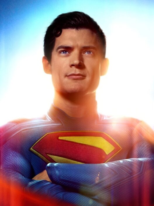 James Gunn revela: Superman - Legacy, data e um herói surpresa!