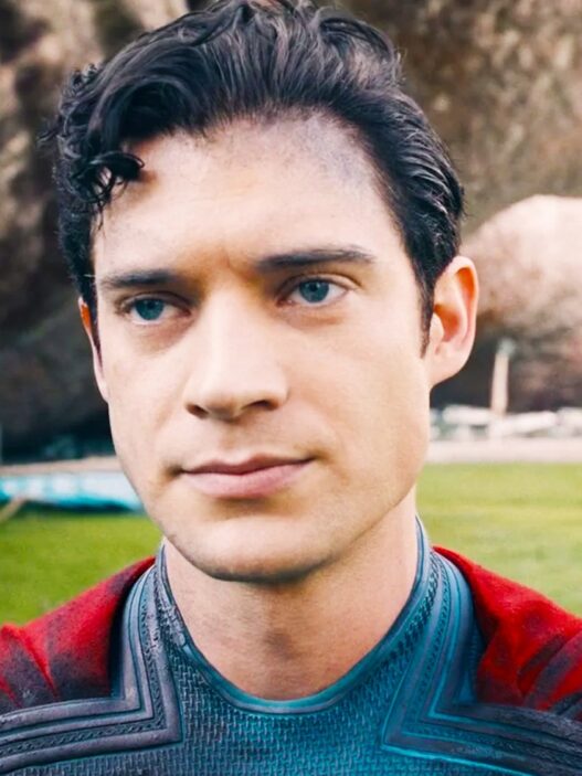 4 Personagens da DC Mais Fortes que o Superman