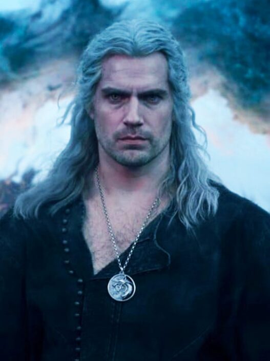 Henry Cavill se machuca, atrasando grande reinicialização de fantasia