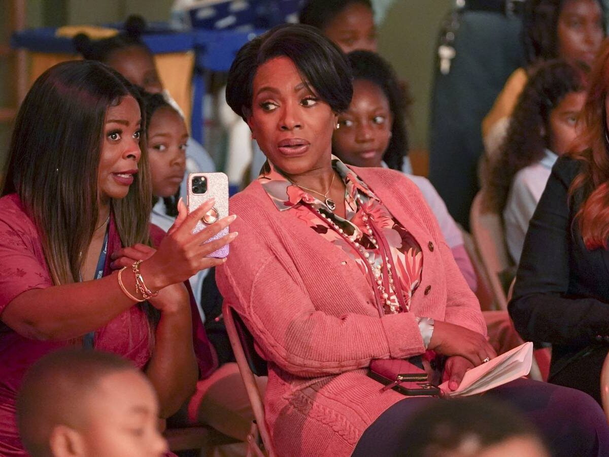 Abbott Elementary: Série da ABC com 99% de aprovação no Rotten Tomatoes mostra lições para o Netflix