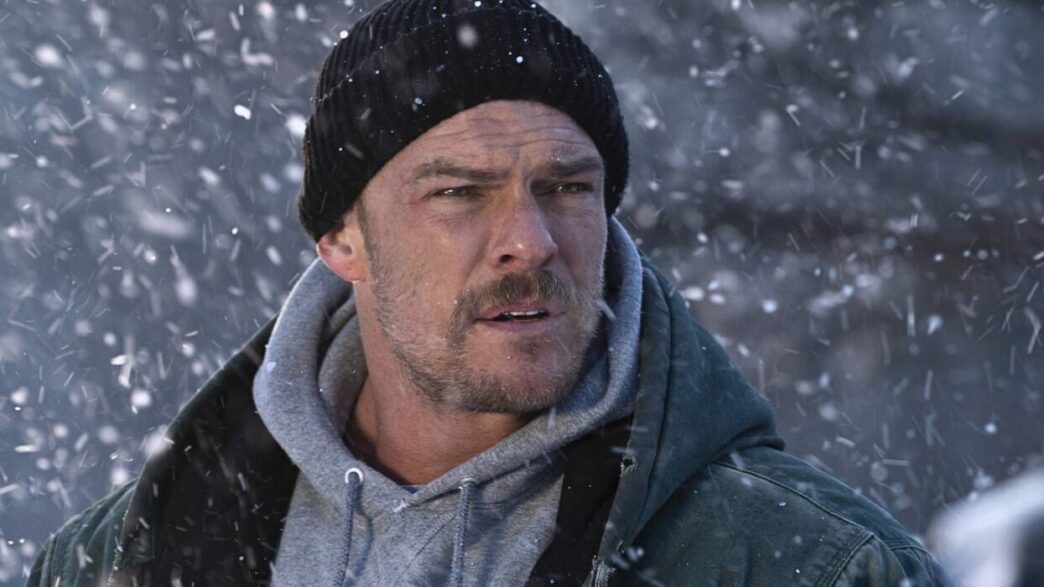 Alan Ritchson: Por que o Reacher não será Superman ou Batman?