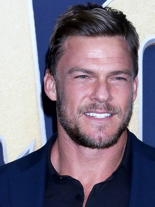 Alan Ritchson, de Reacher, em novo filme de guerra com o diretor de Guerra ao Terror