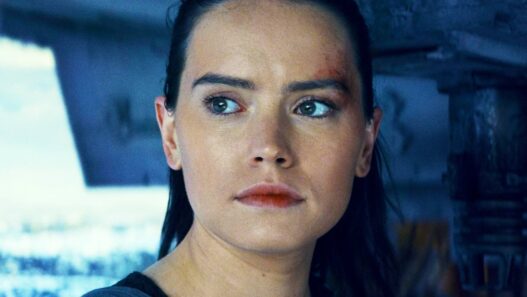 Rey e Kylo Ren: frase de Os Últimos Jedi muda tudo