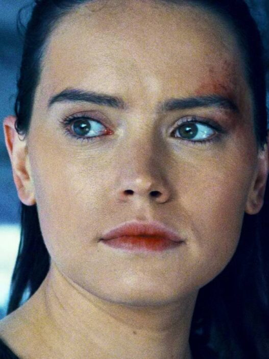 Rey e Kylo Ren: frase de Os Últimos Jedi muda tudo