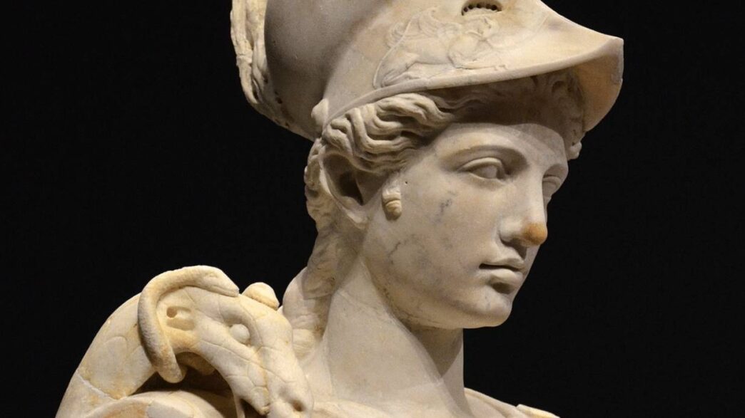 Os 10 Deuses Gregos em 'A Odisséia' de Nolan: Poder