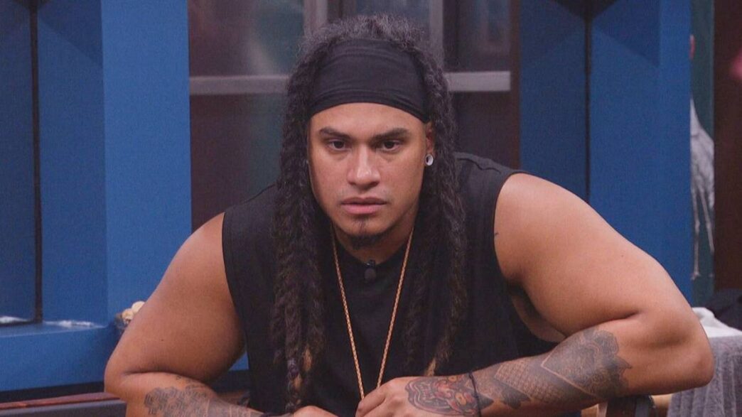 Big Brother 27: Vince coloca Keanu em risco em nova prévia exclusiva