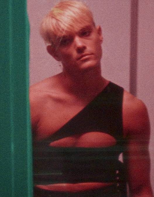 Tom Rodgers em Nova Imagem de ‘Body Blow’