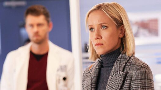 Chicago Med: Saída de Ator em 11ª Temporada Destroi Melhor Casal
