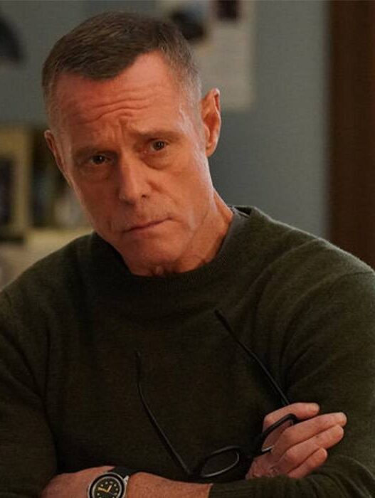 Voight ganha nova parceira em Chicago P.D.: detalhes quentes da 13ª temporada