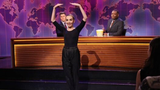 Chloe Fineman e a Mudança no Elenco do SNL: Reação Emocional Revelada